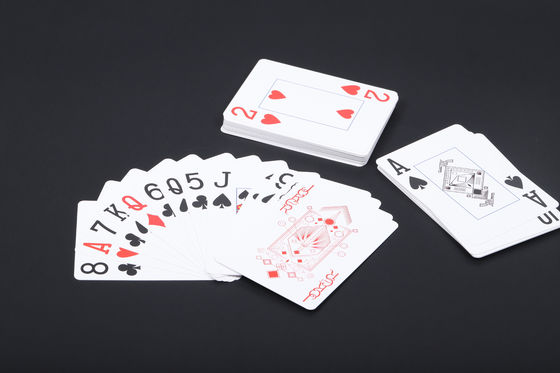 Goede prijs. CMYK-druk Queen Poker Card Gepersonaliseerde speelkaarten Bulk online