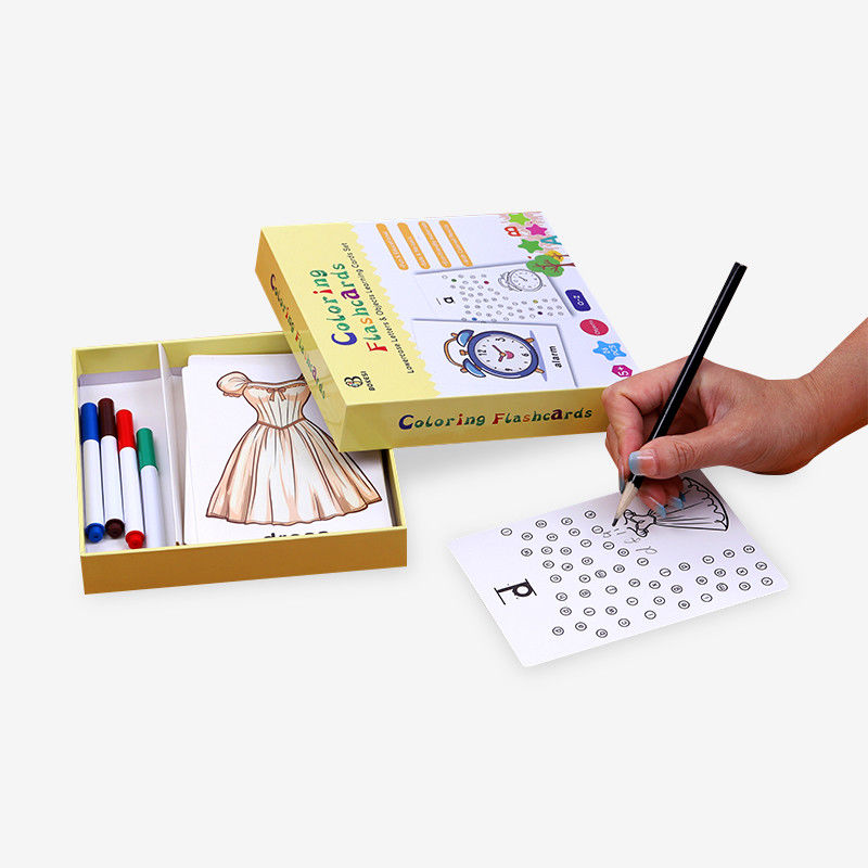 Kleurrijke en boeiende illustraties Educatieve speelkaarten met aanpassing Ja