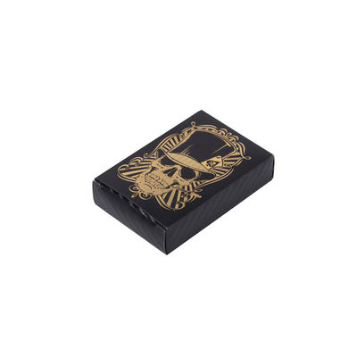 Goede prijs. Zwarte PVC plastic pokerkaarten met gouden en zilveren stempels online